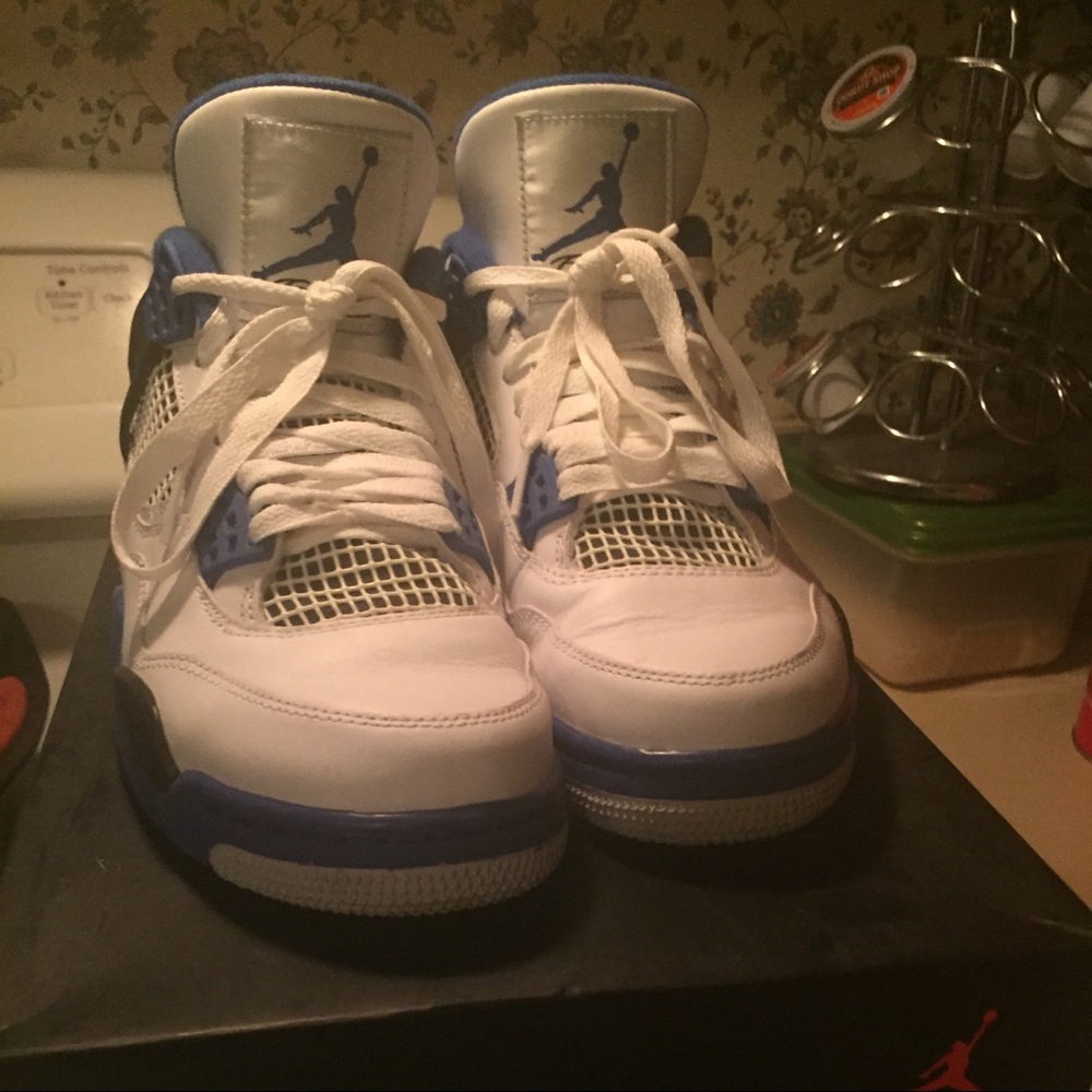 selling bc barely worn